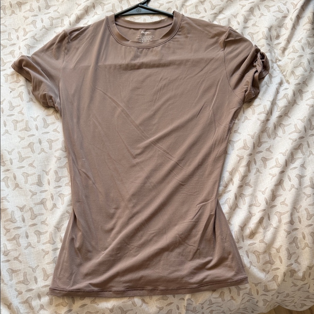 SKIMS Taupe Short Sleeve Tee
